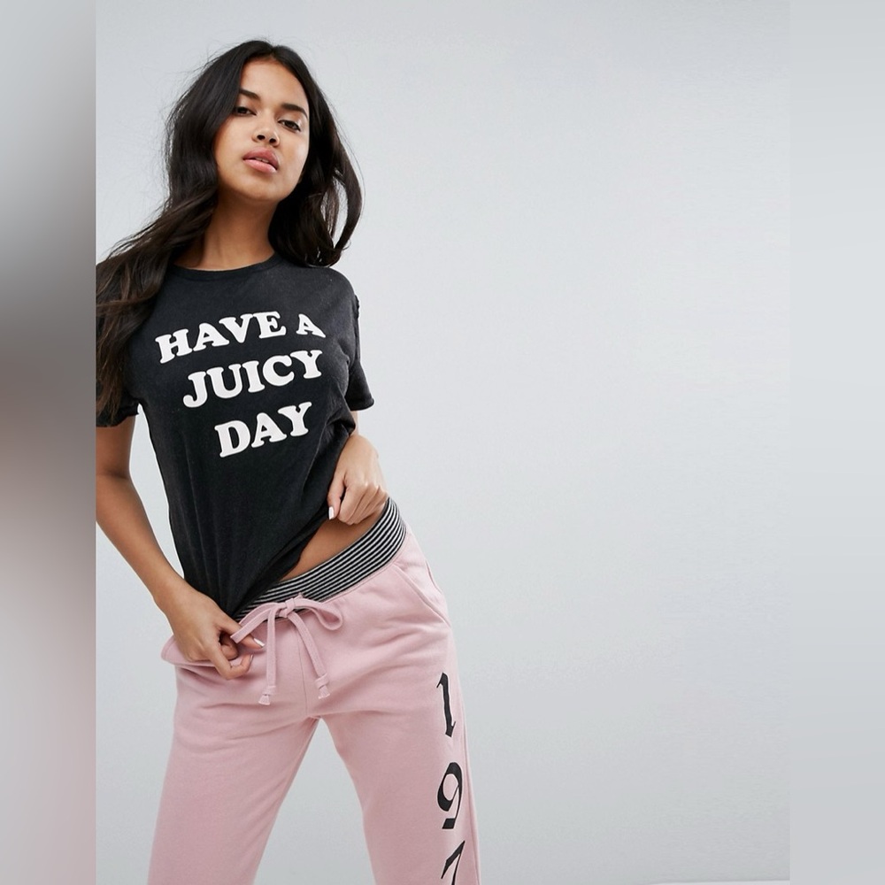 Juicy Couture T Shirt